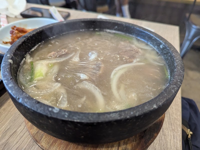 Spoon Korean Bistro food