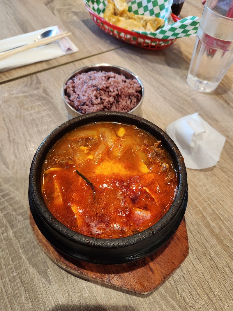 Spoon Korean Bistro food