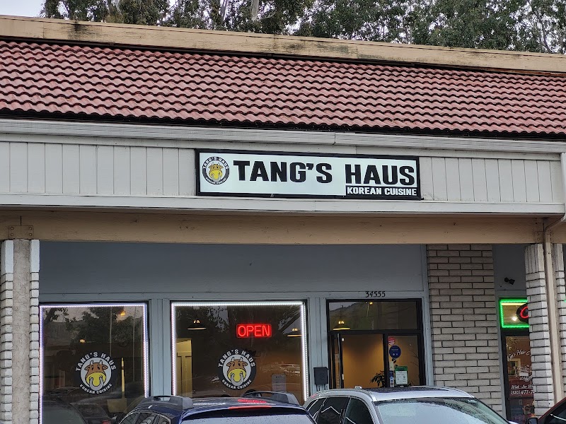 Tangs Haus exterior