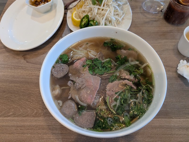 Pho Ngoc Lan Noodle House food