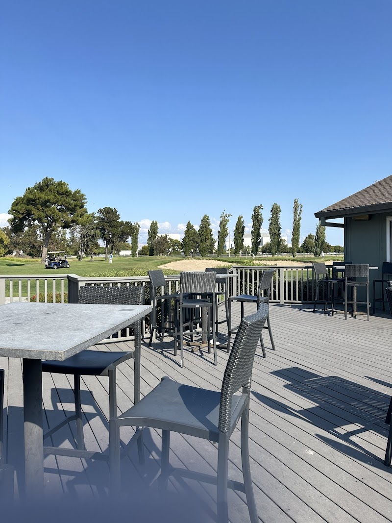 Tee Minus One Bar & Grill exterior