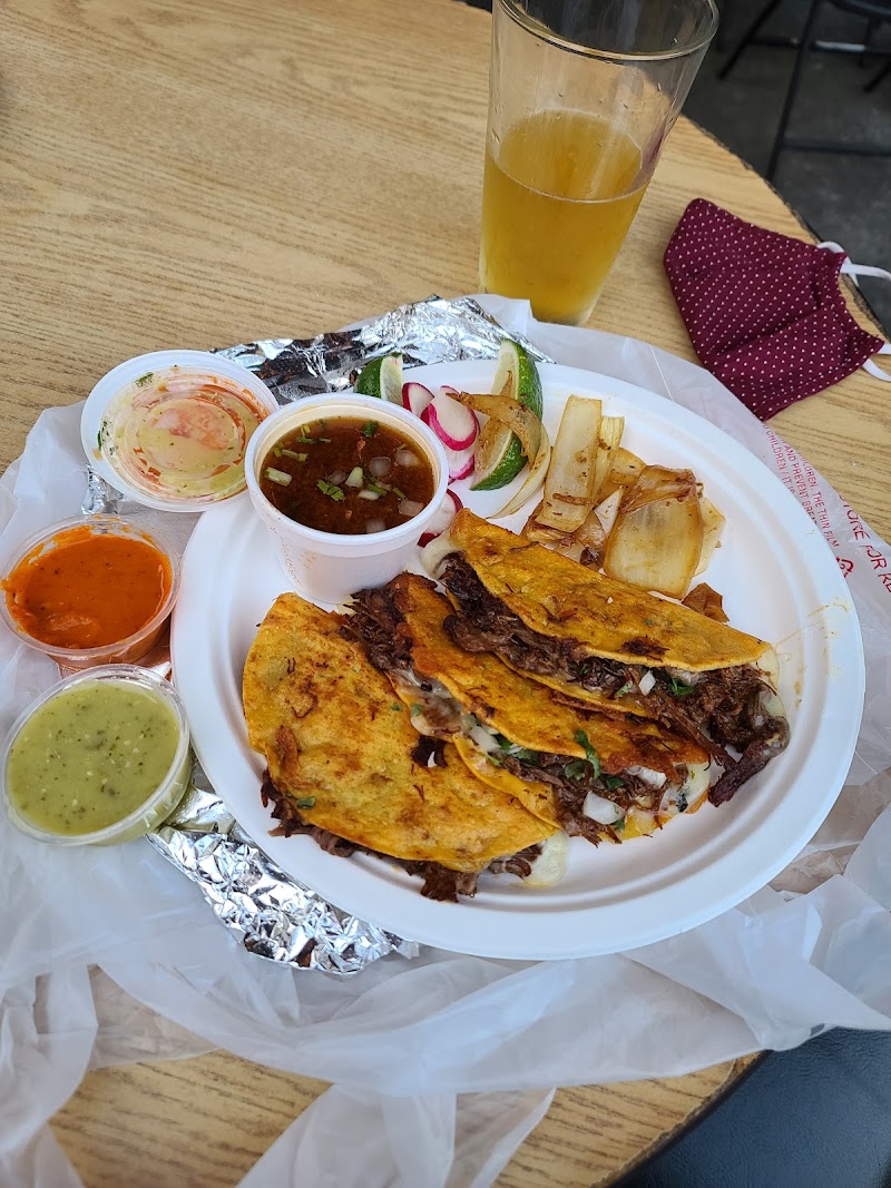 Tacos el Noa Noa food