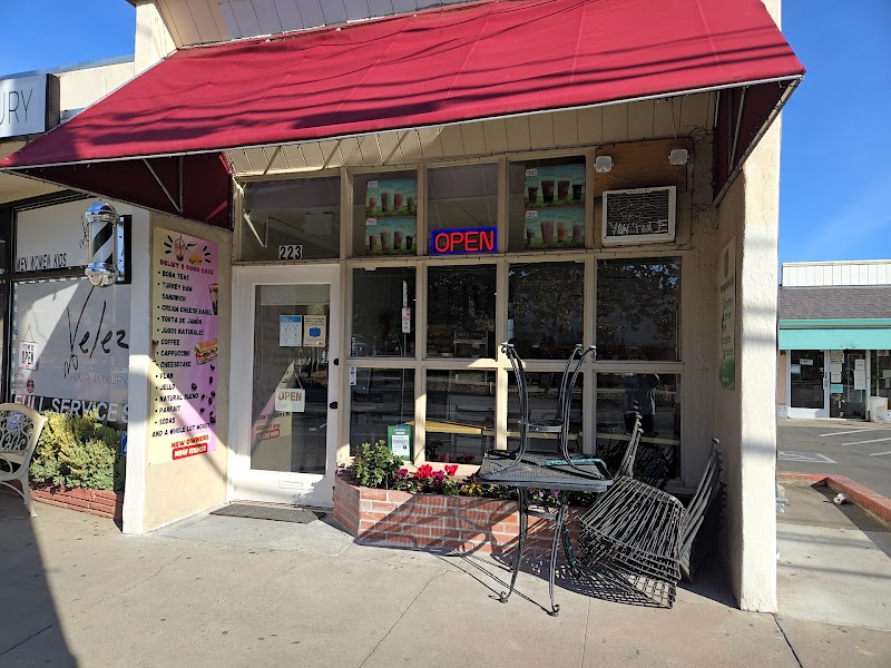 DELMY & SONS CAFE exterior