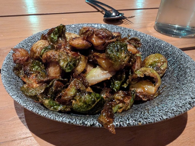 Sekoya Lounge & Kitchen