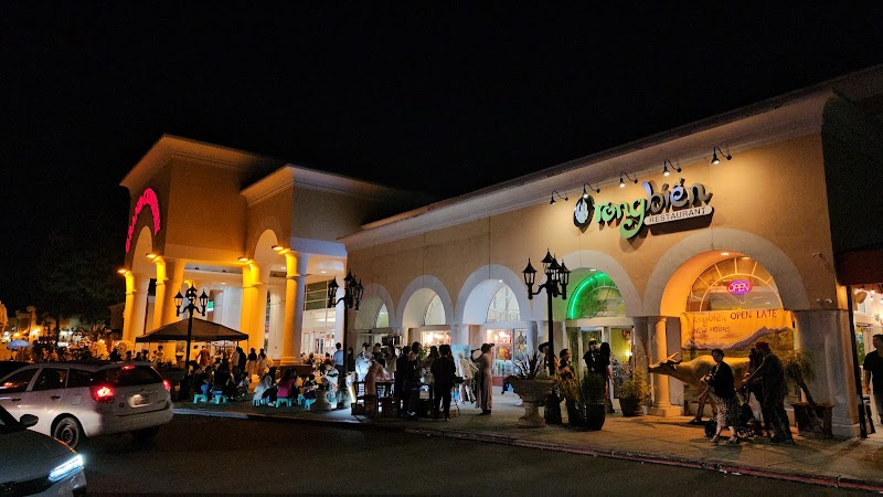 Rong Biển Restaurant exterior