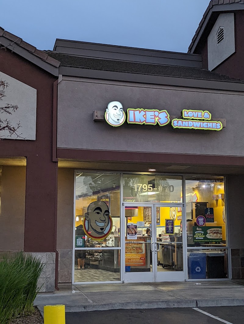 Ike's Love & Sandwiches