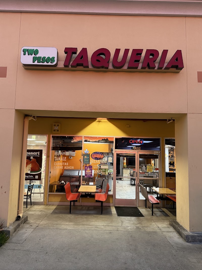 Two Pesos Taqueria food