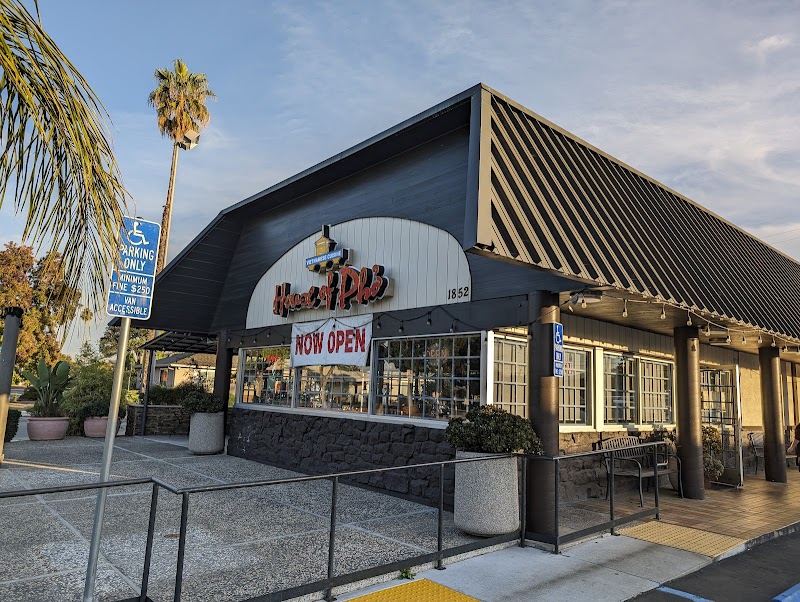 House of Pho interior